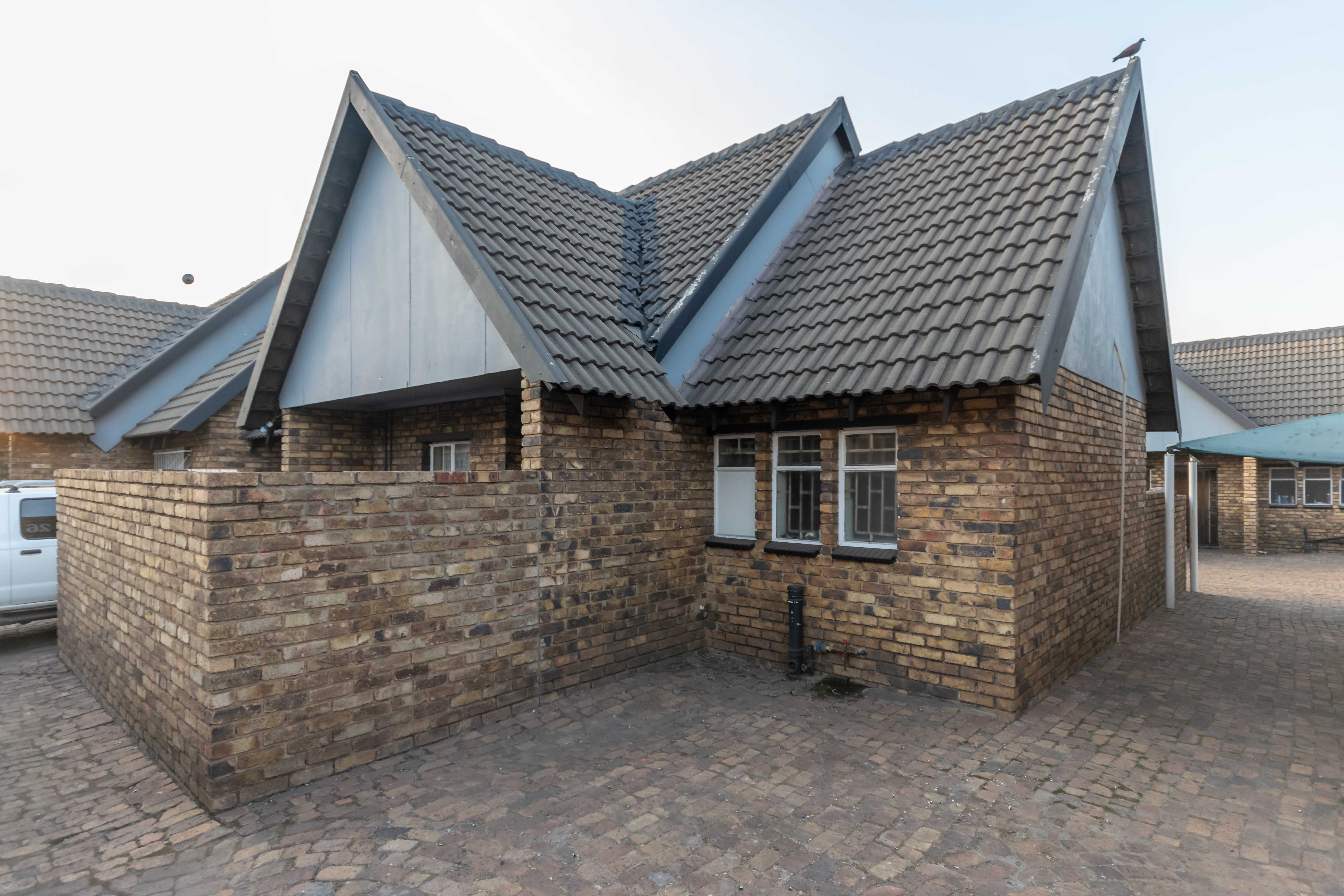 Quaint 1 bed townhouse